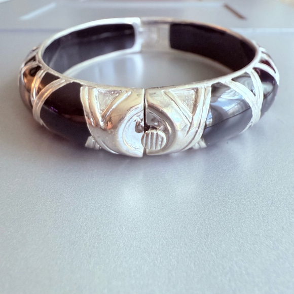 Angelique de Paris Black & 925 Sterling Silver "X" Hinged Bangle 13mm Bracelet - Picture 8 of 9
